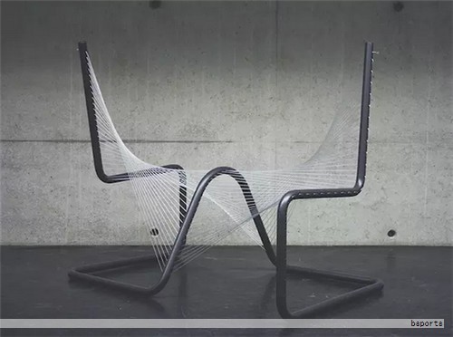 金凤凰家具(国际)集团为与意大利家具制造商联合创办的跨国集团,集设计、研发、生产、销售于一体,专注豪华酒店家具、别墅家具、航空与邮轮家具,以及总裁办公家具和装饰材料的研发与应用。 金凤凰家具(国际)集团为与意大利家具制造商联合创办的跨国集团,集设计、研发、生产、销售于一体,专注豪华酒店家具、别墅家具、航空与邮轮家具,以及总裁办公家具和装饰材料的研发与应用。