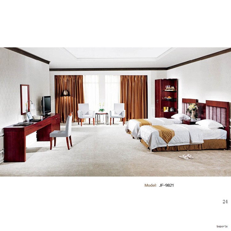 本案源自四位海归创始人的创业故事，他们在国内组建了高效团队，推动高端精品酒店品牌优逸、优范及优轩的发展。本文聚焦其中一个项目——广西陆川优范酒店的不锈钢装饰工程。