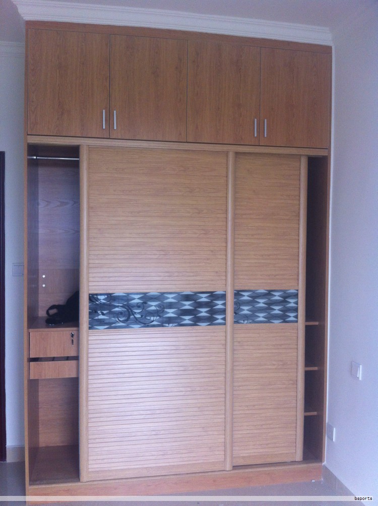 酒店作为接待场所,家具选择直接影响使用体验与空间气质。下面整理了酒店家具定制的要点与常用板材,便于在定制时参考,提升性价比与实用性。 酒店作为接待场所,家具选择直接影响使用体验与空间气质。下面整理了酒店家具定制的要点与常用板材,便于在定制时参考,提升性价比与实用性。