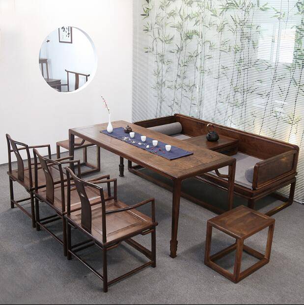 所属概念板块包括：家具卫浴、小米概念、融资融券、社保重仓、智能家居等