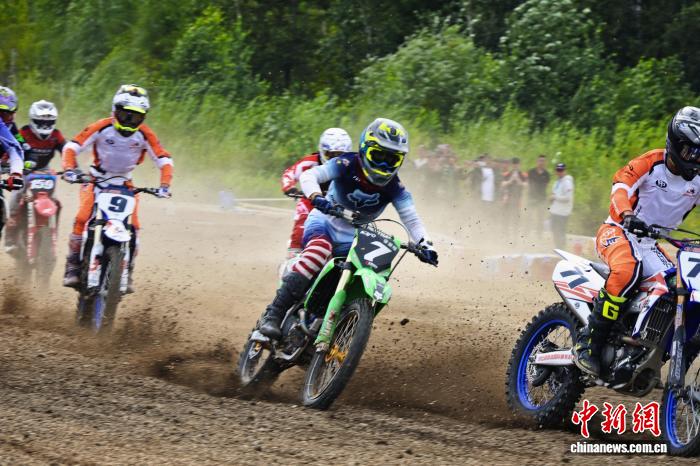 60余赛车手驿路狂飙：2025中国摩托车越野锦标赛