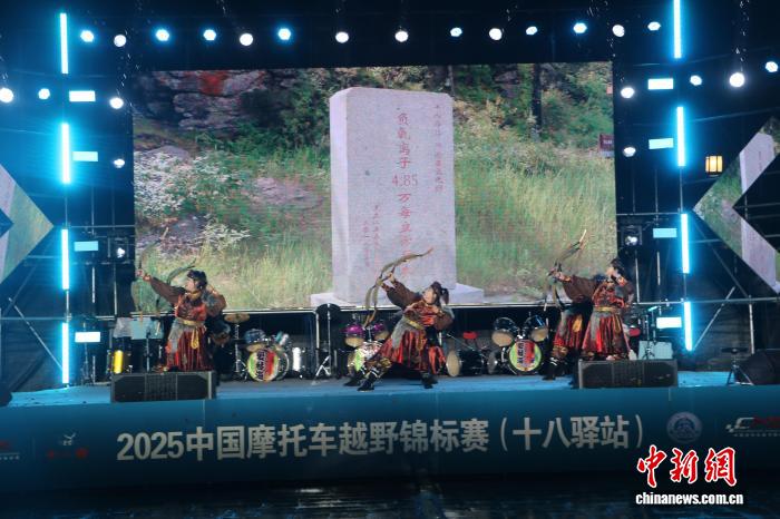 60余赛车手驿路狂飙：2025中国摩托车越野锦标赛