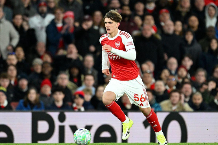 16岁阿森纳小将马克斯道曼英超破纪录 父亲怒斥