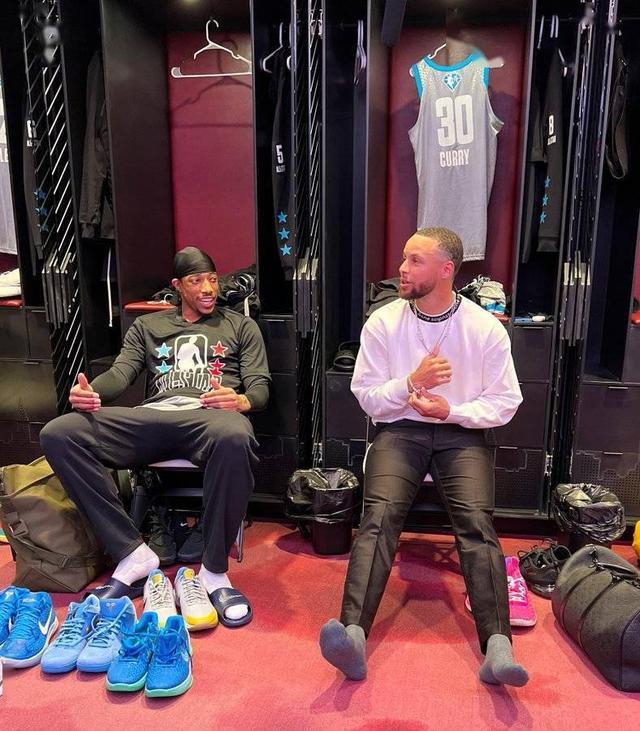 德罗赞生涯总得分超越库里 成为历史得分榜新晋