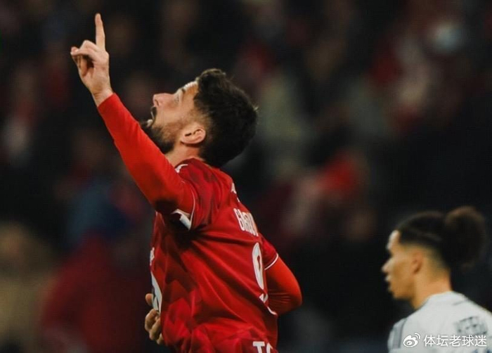 40岁吉鲁欧联绝杀创纪录 法甲10球领跑