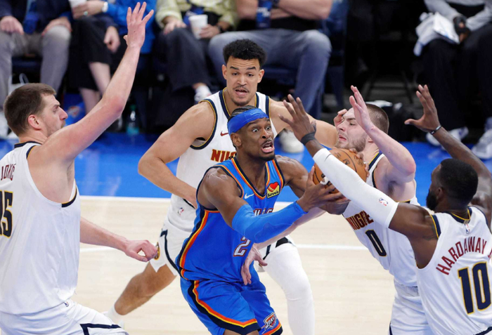 NBA赛季超巨榜单揭晓：小卡登顶，文班亚马紧追