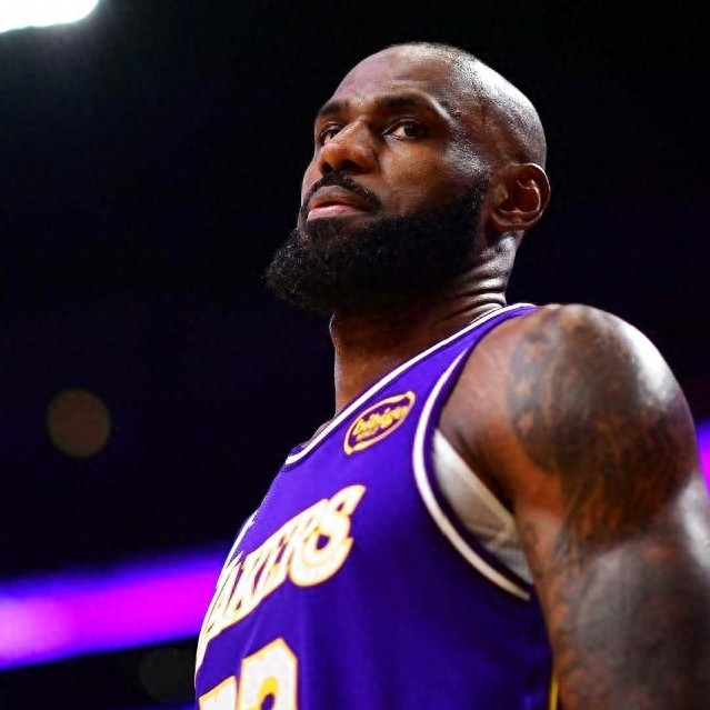 湖人核心球员赛季报销 季后赛前景陷入困境